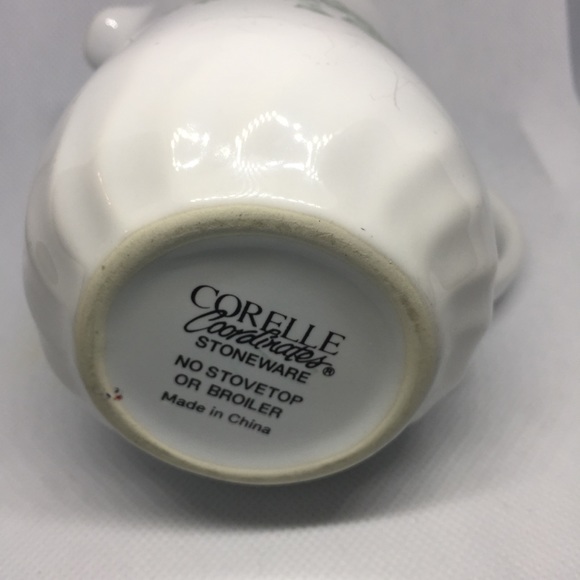 Correlle Callaway creamer - Picture 3 of 3
